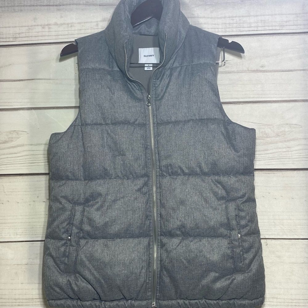 Old Navy Puffer Vest